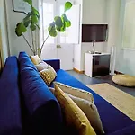 Acolhedor No Centro Da Cidade, Com Patio Privado. דירה Angra do Heroísmo