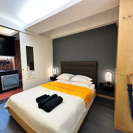 Acolhedor No Centro Da Cidade, Com Patio Privado. Lägenhet *