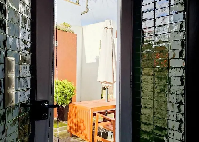 Acolhedor No Centro Da Cidade, Com Patio Privado. Angra do Heroismo